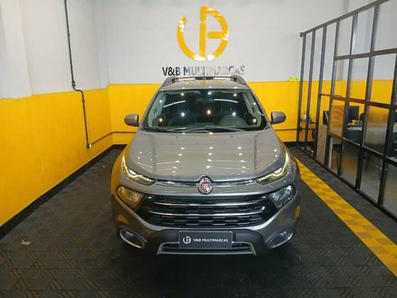 FIAT TORO 2.0 16V TURBO DIESEL FREEDOM 4WD AT9